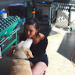 Meet your Posher, Lora